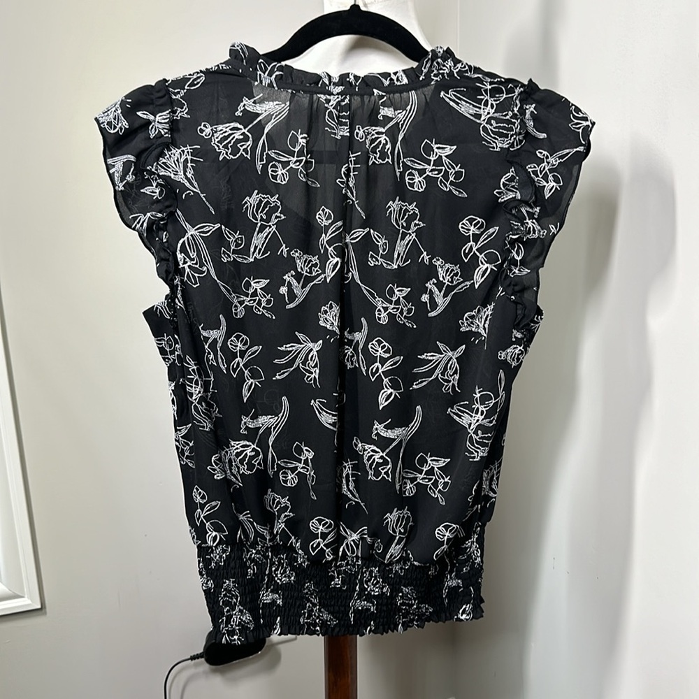 Meg & Margot Black sheer top with shirred bottom. Size Medium. - Picture 2 of 5